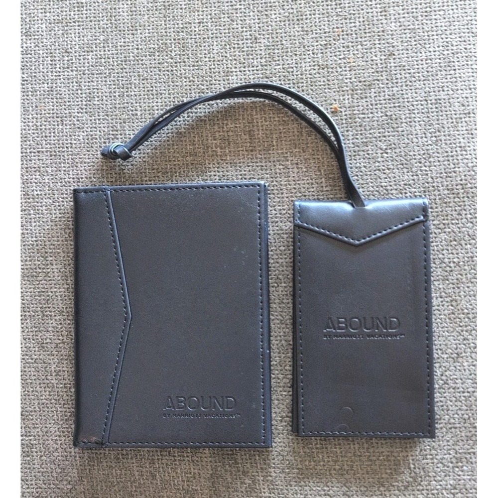 Set of A Magnetic Luggage Tag & A Passport Holder Abound By Marriott Vacations